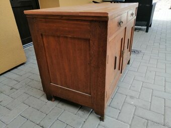 Starožitná komoda - 3