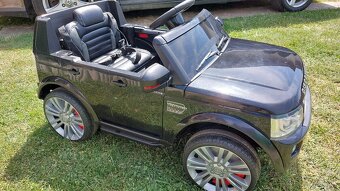 Detské elektrické autíčko Land Rover Discovery - 3