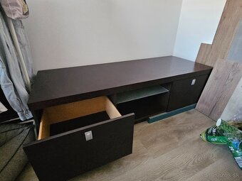 Skriňa pod TV - 3