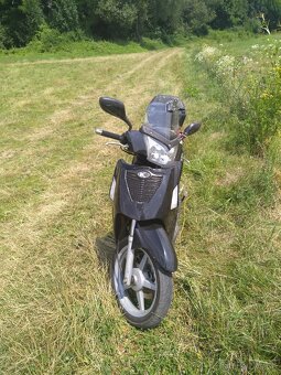 Predám kymco people 125cm3 - 3