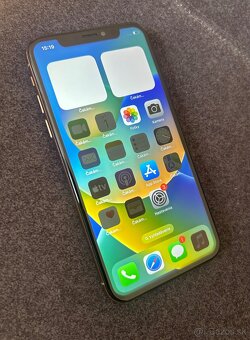 iPhone XS 64GB Gold - 3