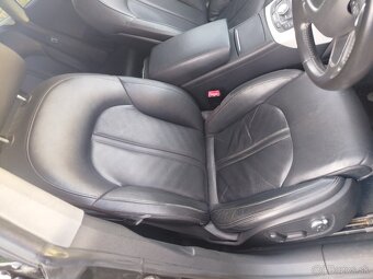 Sedadlá Audi A7 4G - 3