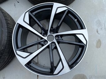 Audi Q7 Q8 Disky Kolesá 22" + 3 Letné Pneu - 3