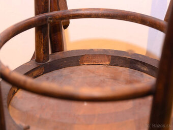 Stoličky Thonet .14. Wien z roku 1900 – 1920 - 3