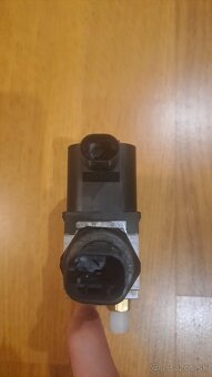 Rozdelovač airmatic w211 w219 a iné z tých rokov - 3
