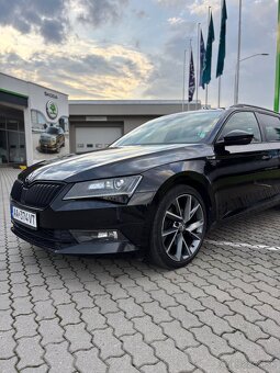 Predám Škoda superb sportline - 3