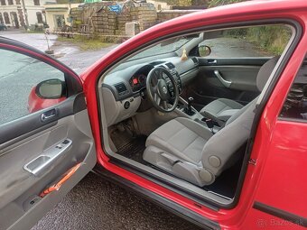 Predám Volkswagen Golf 1.4 fsi 55kw - 3