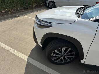 Toyota Corolla Cross 1.8 Hybrid Style E-CVT, 2024, 54825 km - 3