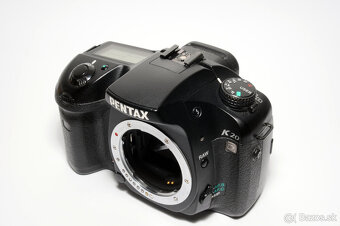 PENTAX K20D - telo (count 18tis+) - TOP stav - 3