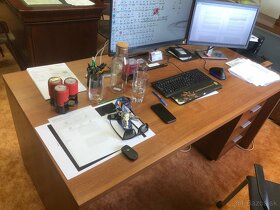 Starožitný kancelarsky nabytok - 3