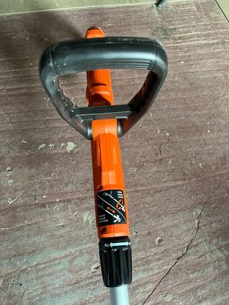Strunová sekačka BLACK DECKER elektricka - 3