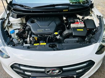 Hyundai i30 KOMBI - 3