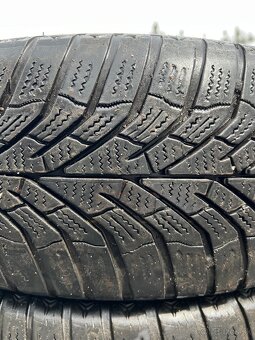 Zimne pneu KUMHO WinterCraft WP52 185/65 R15 - 3