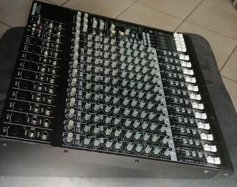 Mackie 1642-VZL PRO - 3