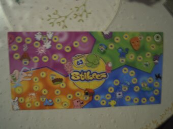 Stikeez figurky a hra. - 3