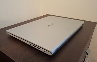 Predám notebook ASUS X509UA 15,6 - 3