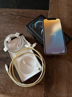 Apple iPhone 12 Pro - 256GB silver - 3