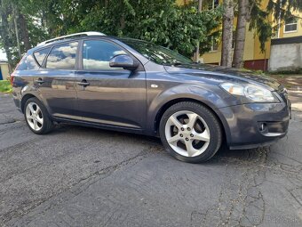 Predám Kia Cee´d 2.0 CRDi 103 KW SPORT r.v.11/2010 - 3