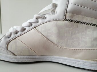 LACOSTE - 3