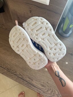 Detske Adidas tenisky - 3