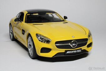 1:18 - Mercedes AMG GT - Maisto - 3