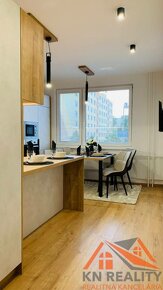 EXKLUZÍVNA PONUKA Krásne zrekonštruovaný 3 izbový byt Komárn - 3