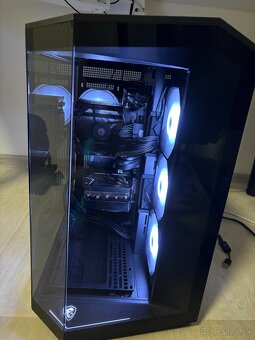 Herný PC Ryzen 7700 / AMD Asus 9070 XT / DDR5 32Gb 6000Mhz - 3