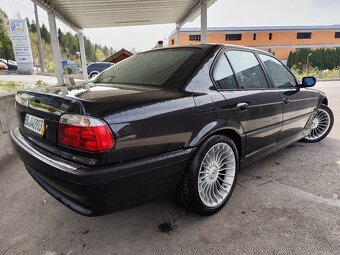 BMW e38 735i - 3