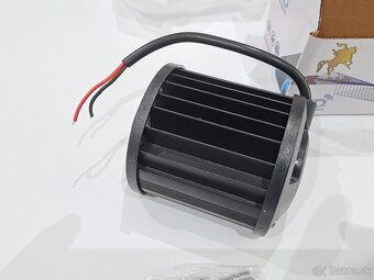 LED Pracovné svetlo 60W Diaľkove + držiaky - 3