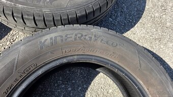Pneu 195/65R15 - 3