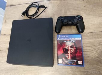 Playstation 4 - 3