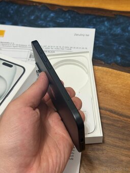 iPhone 15 128gb 100% bateria 2r záruka Orange - 3