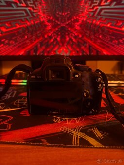 Canon 100D REBEL SL1 +EF-S 18–55mm+EF 50mm f/1.8 STM +Brašňa - 3