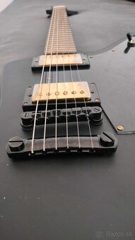 Epiphone Explorer Goth - 3