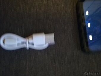 Ahoj predávam čisto noví. Redmi a3 2 ročnov zaruka - 3