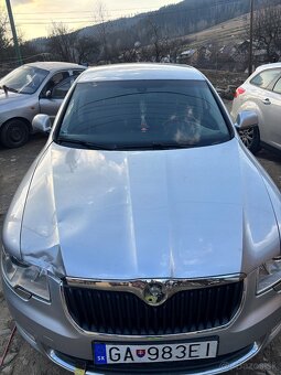 predam prednu kapotu - 3