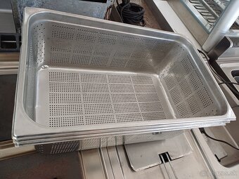 Gastro nádoby 50x30x15 - 3
