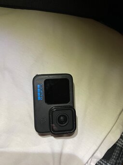 Predám kamerku GoPro HERO10 Black - 3