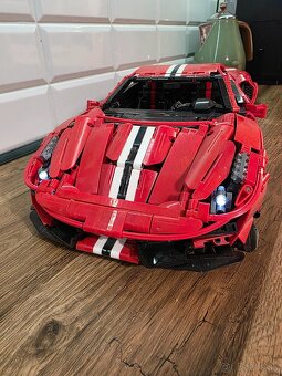 Na predaj stavebnica CADA FERRARI MASTER 458 PISTA, 3236 ks - 3