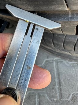 Continental 245/45R20 - 3