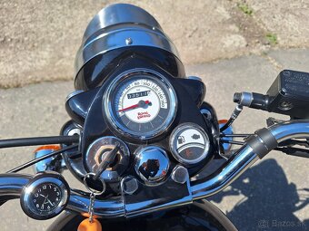 Royal Enfield 500 Clasic - 3