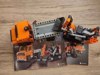 LEGO Technic 42093, LEGO® Technic 42060 - 3