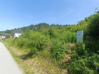 Stavebný pozemok so stavebným povolení, 701 m2 - Snežnicam - 3