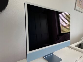 Predám iMac M1 24" 4,5K , 8GB RAM, 256GB SSD, 8CPU/7GPU - 3