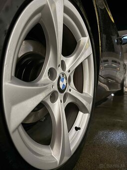 BMW E90 benzin - 3
