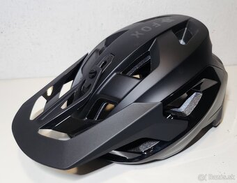 Prilba Fox speedframe pro 2025, velkost M - 3