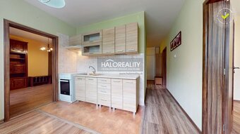 HALO reality - Predaj, trojizbový byt Rožňava, J. A. Komensk - 3