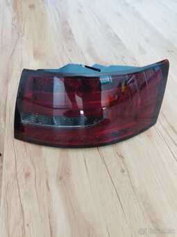 Audi a6c6 red smoke - 3