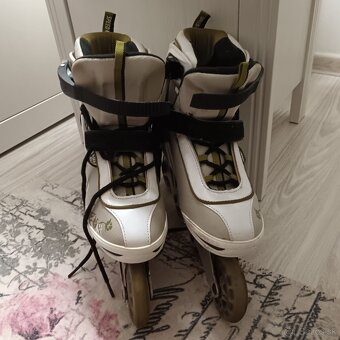 Dámske kolieskové korčule - 3