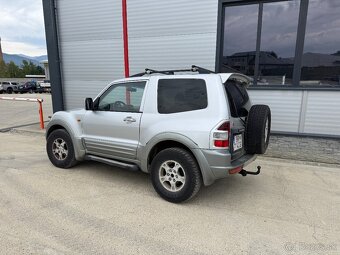 Mitsubishi Pajero 2.5 TD - 3